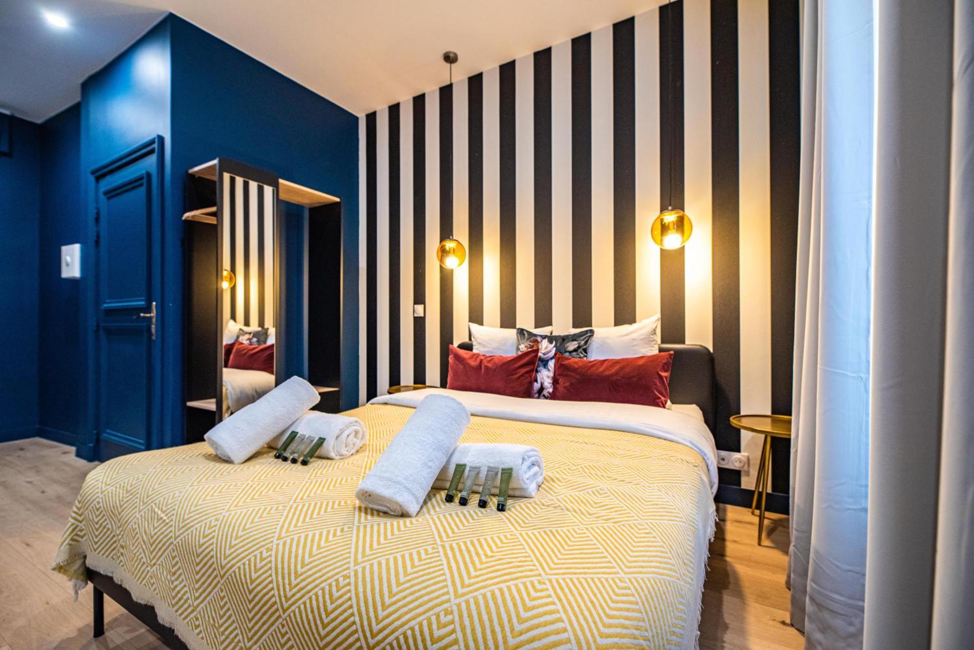 Monsieur Pigalle Apartment Paris