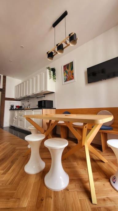 Apartment Fully Renovated Historic In Heart Mouffetard Paris
