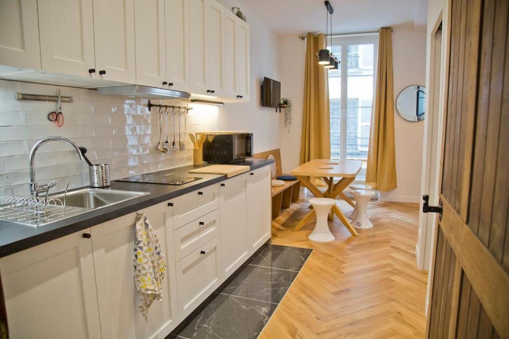 Fully Renovated Historic In Heart Mouffetard *