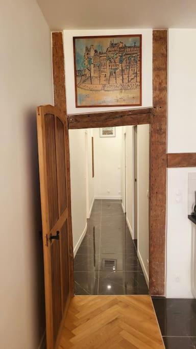 Apartment Fully Renovated Historic In Heart Mouffetard