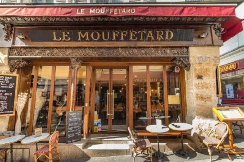 Fully Renovated Historic In Heart Mouffetard Paris