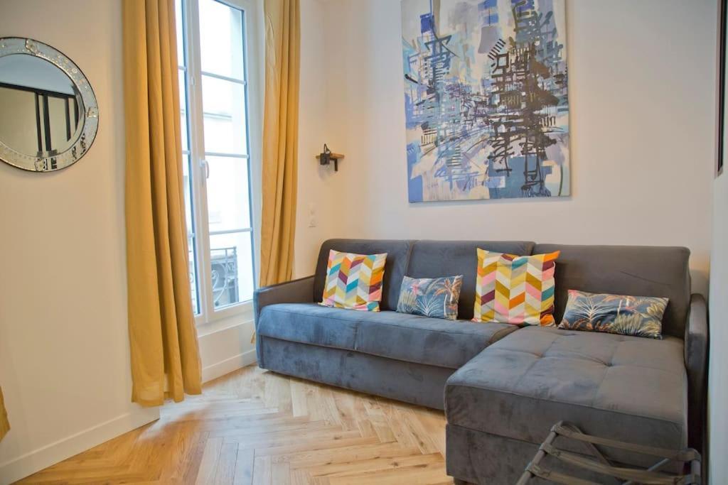 Fully Renovated Historic In Heart Mouffetard Apartment