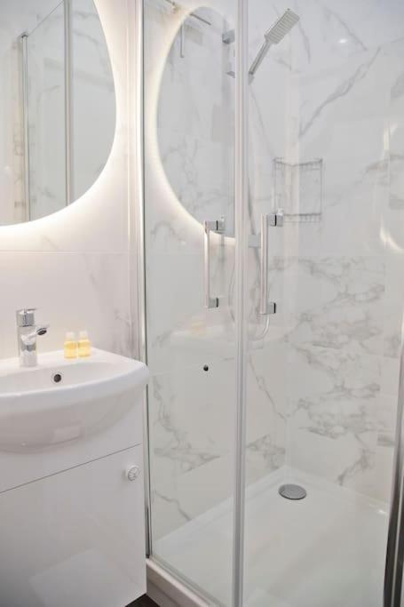 Fully Renovated Historic In Heart Mouffetard Apartment Paris