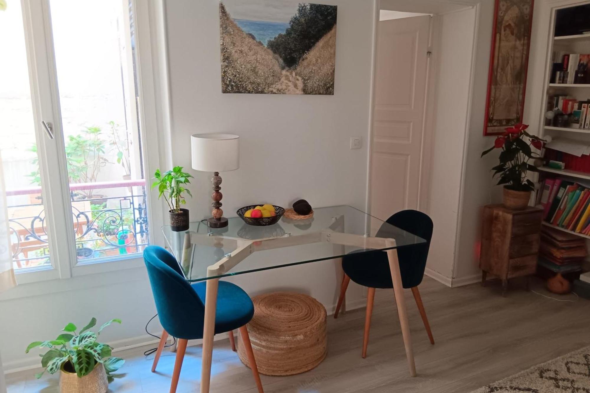 Quiet And Pleasant Love Cocoon Apartment