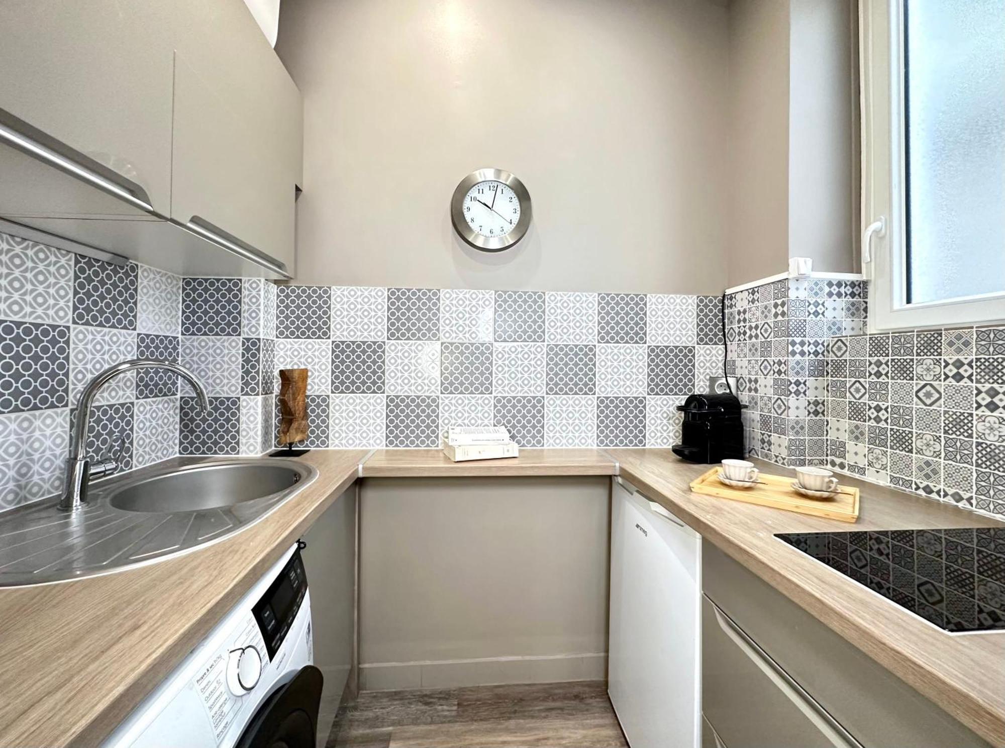 Appartement Stylish Studio Steps From Le Marais *