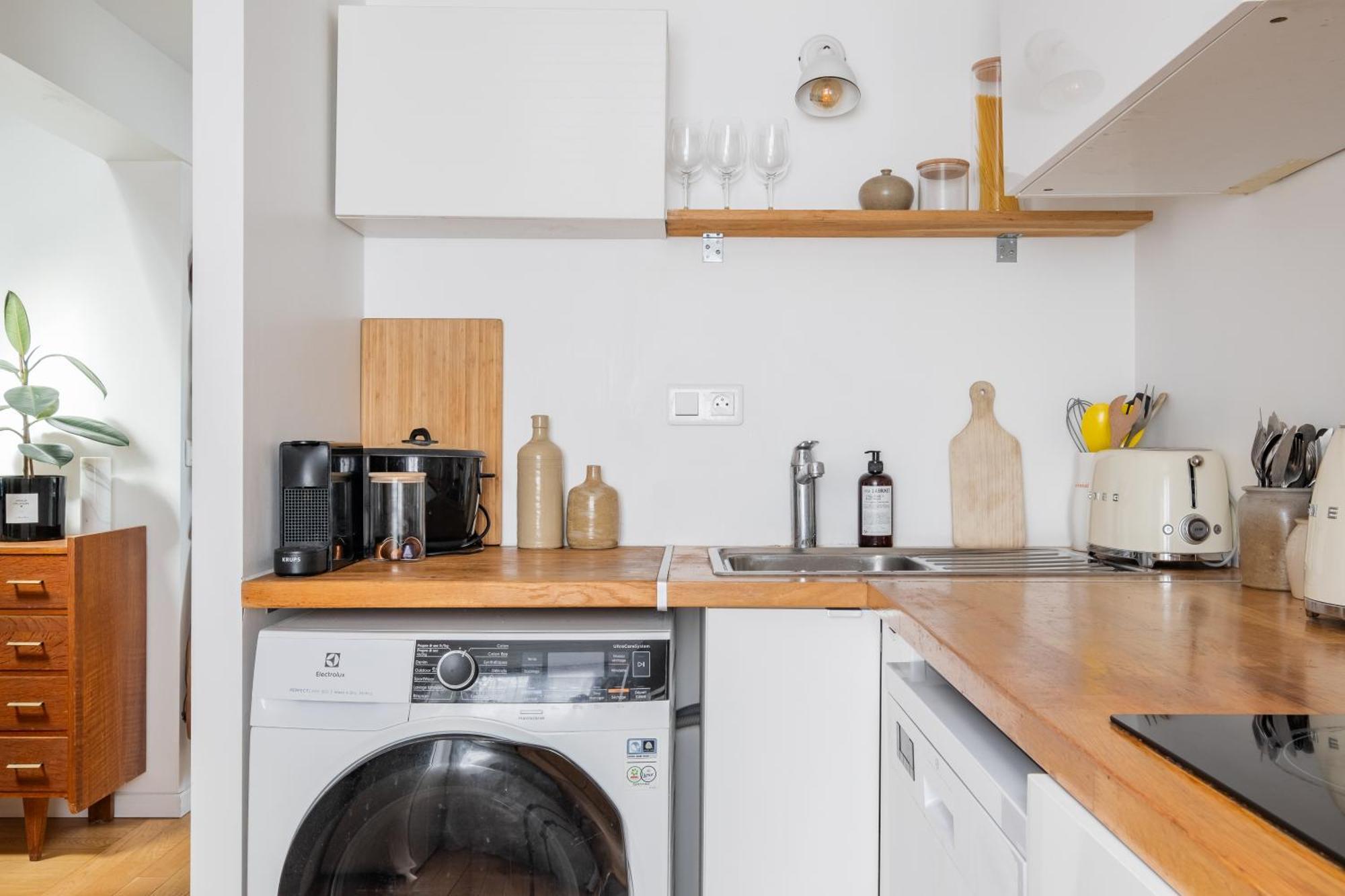 Veeve - Eclectic Eminence Apartment