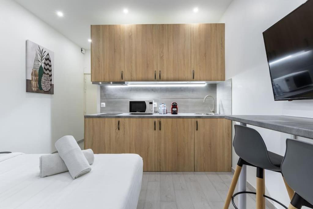 Apartment Lemercier Batignolles Cosy Studio 2p