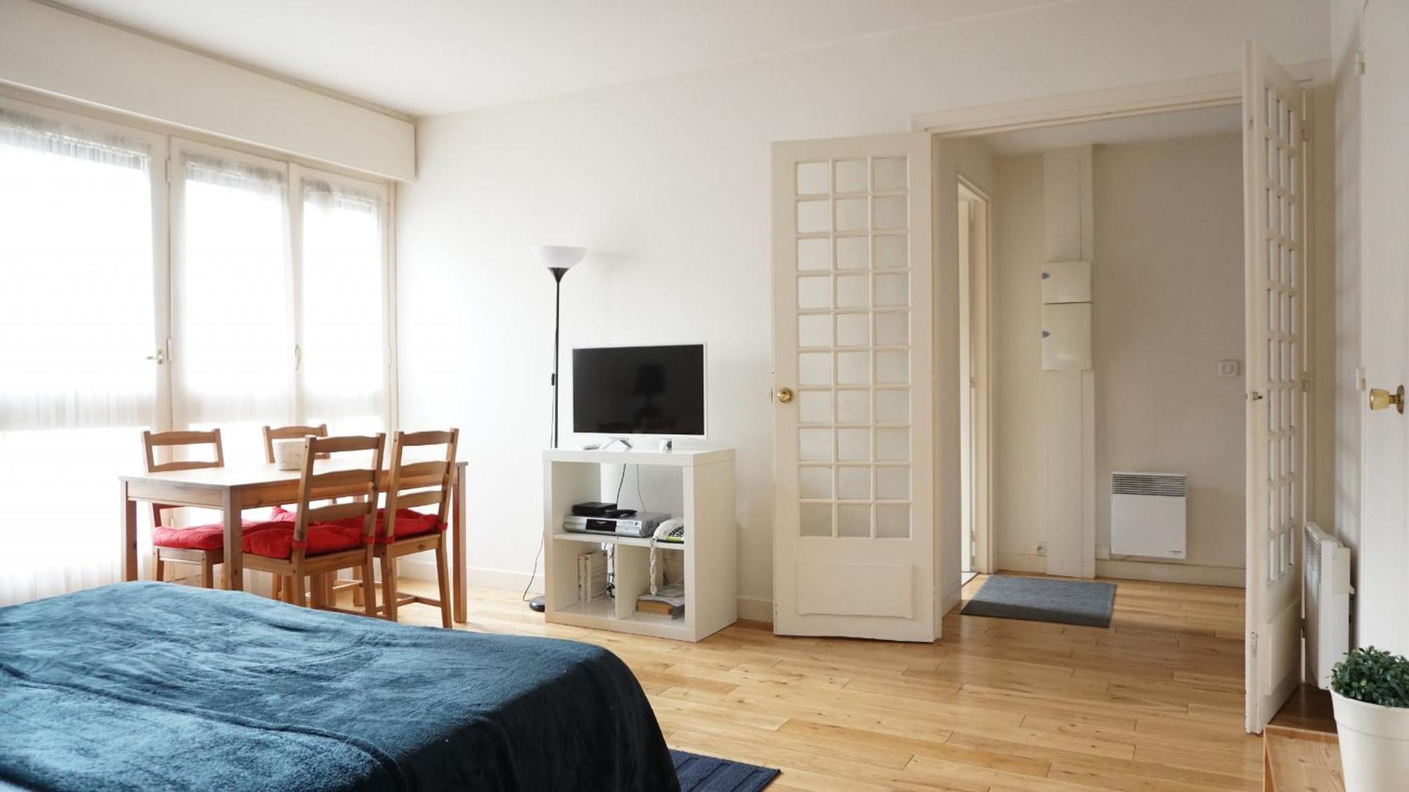 Appartement Rue Lauriston - 16 *