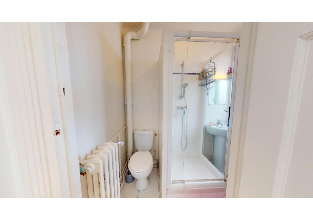 Apartment Joivy Charming Studio With Eiffel Tower View *