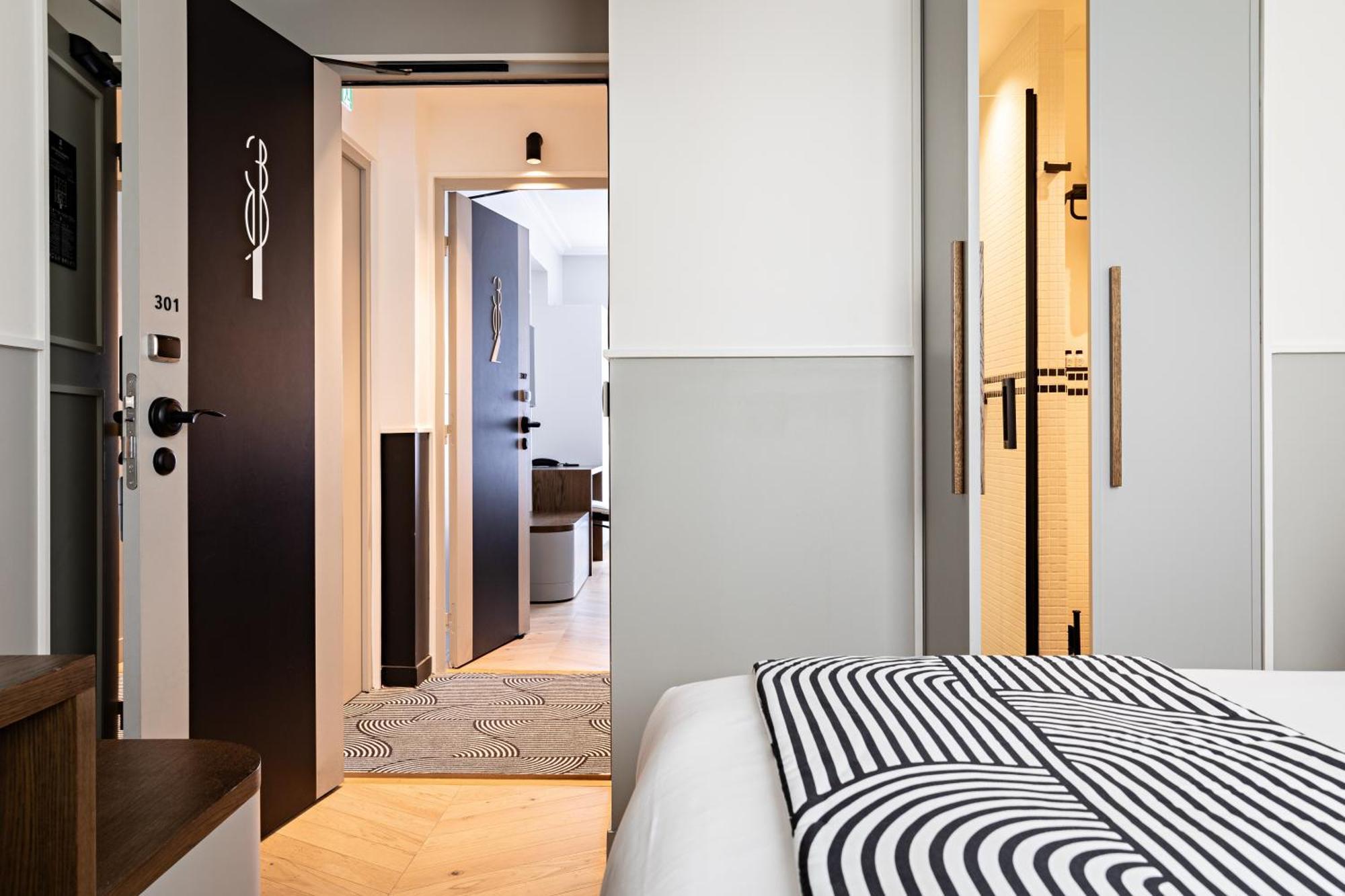 Hotel The Blake Gare Saint Lazare 4*
