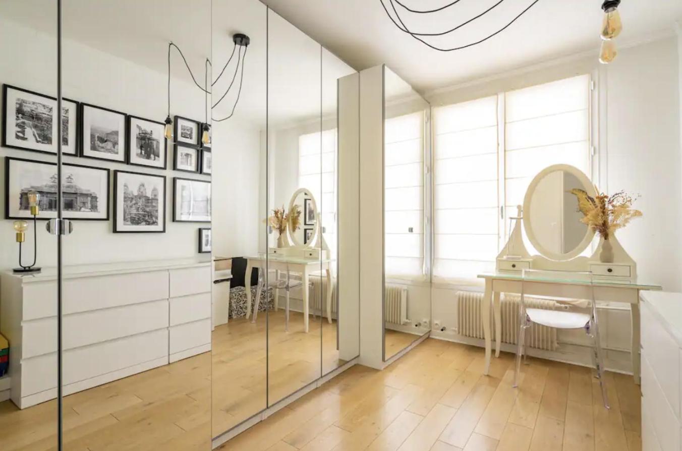 Apartment Big 753sq Tf, Close To Restaurants *