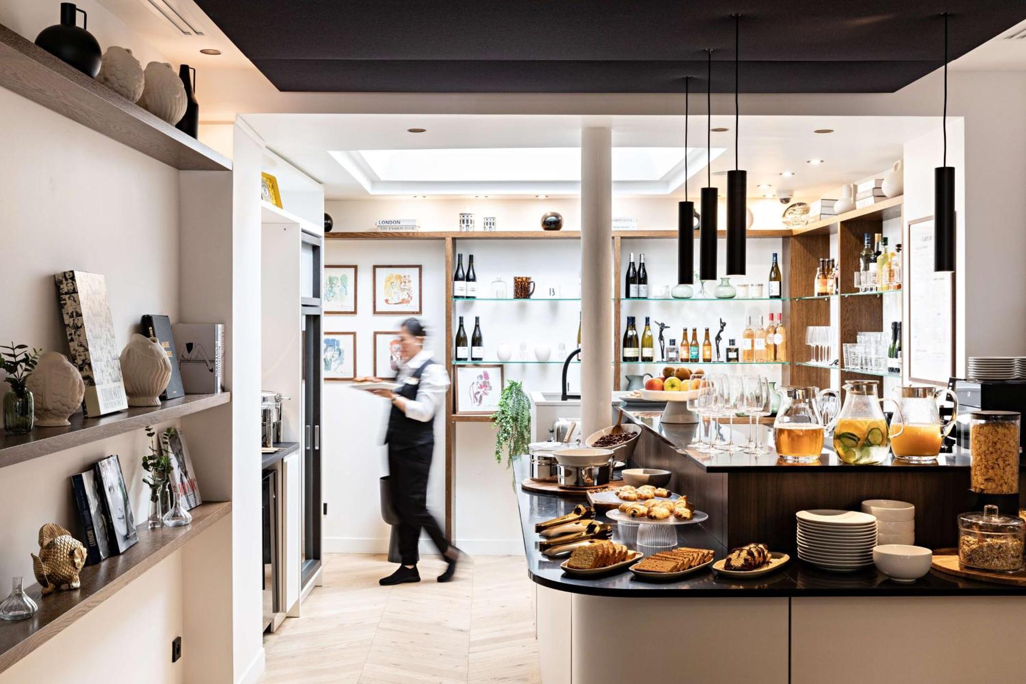 The Blake Gare Saint Lazare Hotel Paris