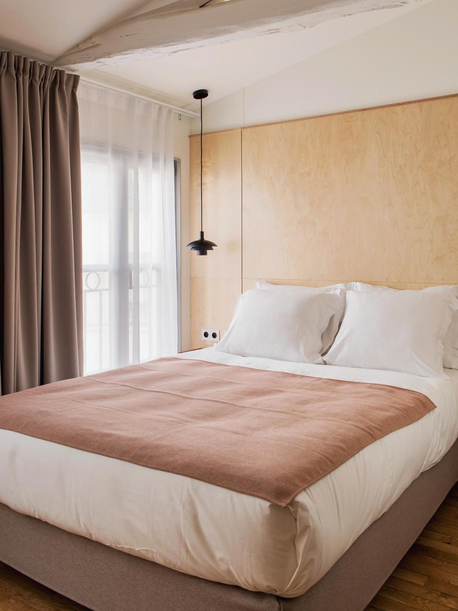 New Opera Hotel 4*