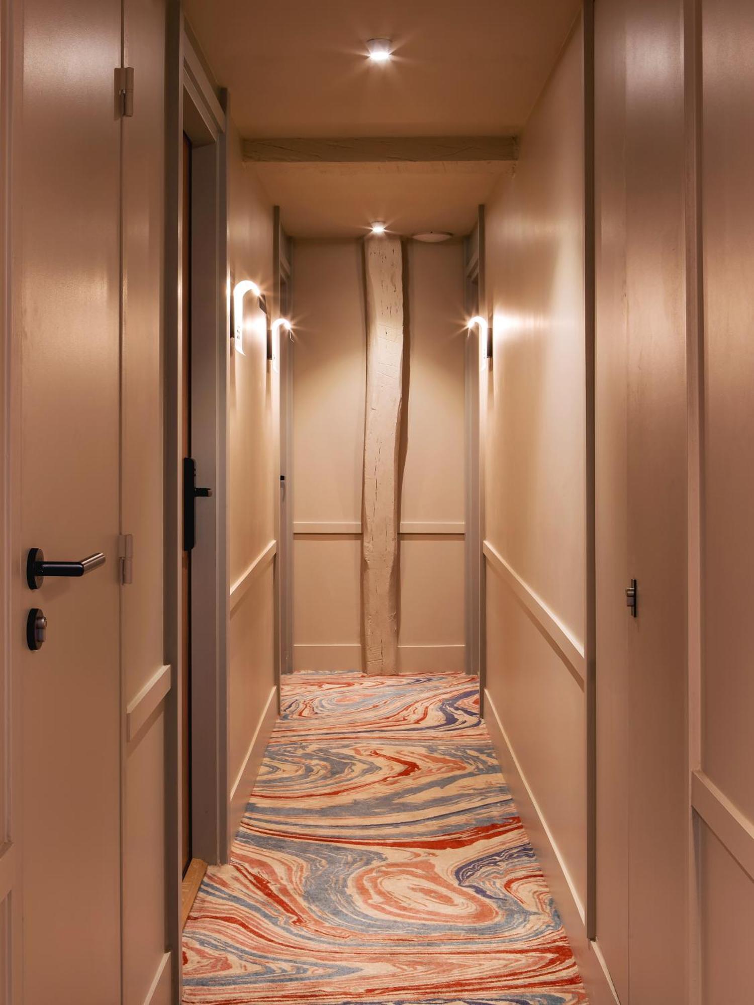 Hotel New Opera 4*