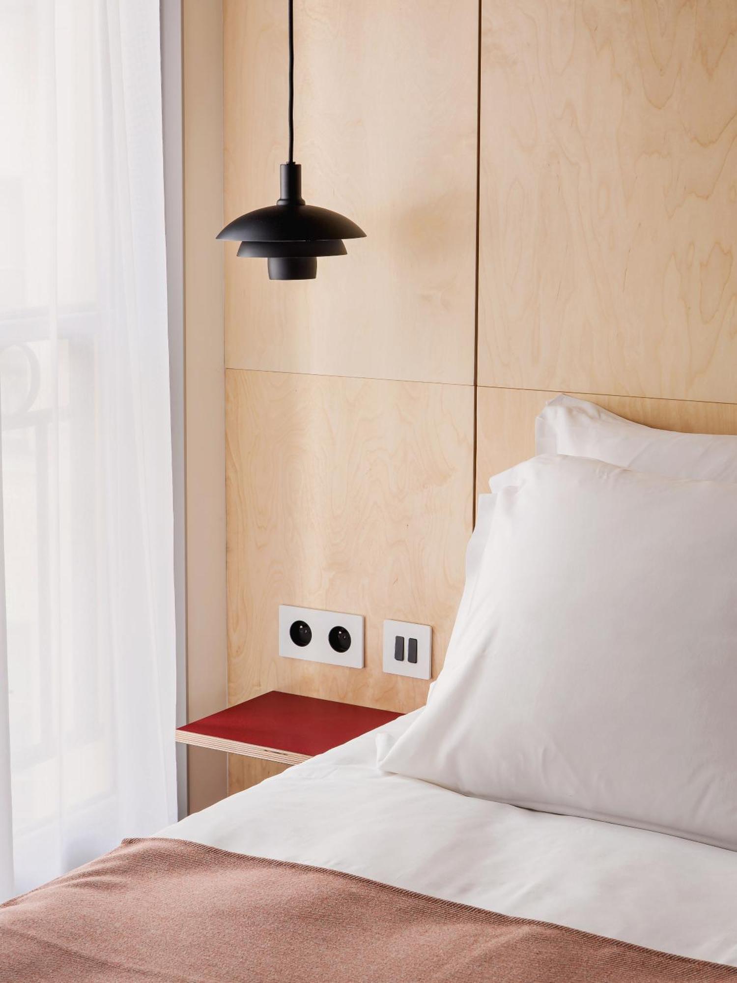 New Opera Hotel