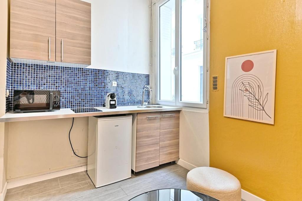 Appartement Rez-de-chaussee Montparnasse -ii