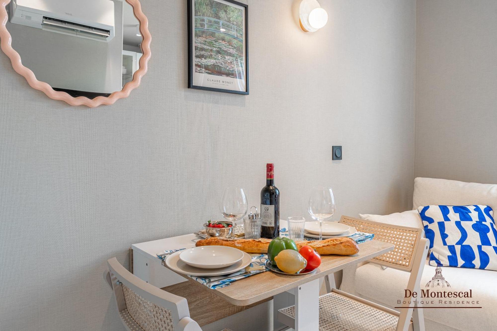 Appartement De Montescal- Montparnasse With Ac 11 To 14m2 In A Prime Location