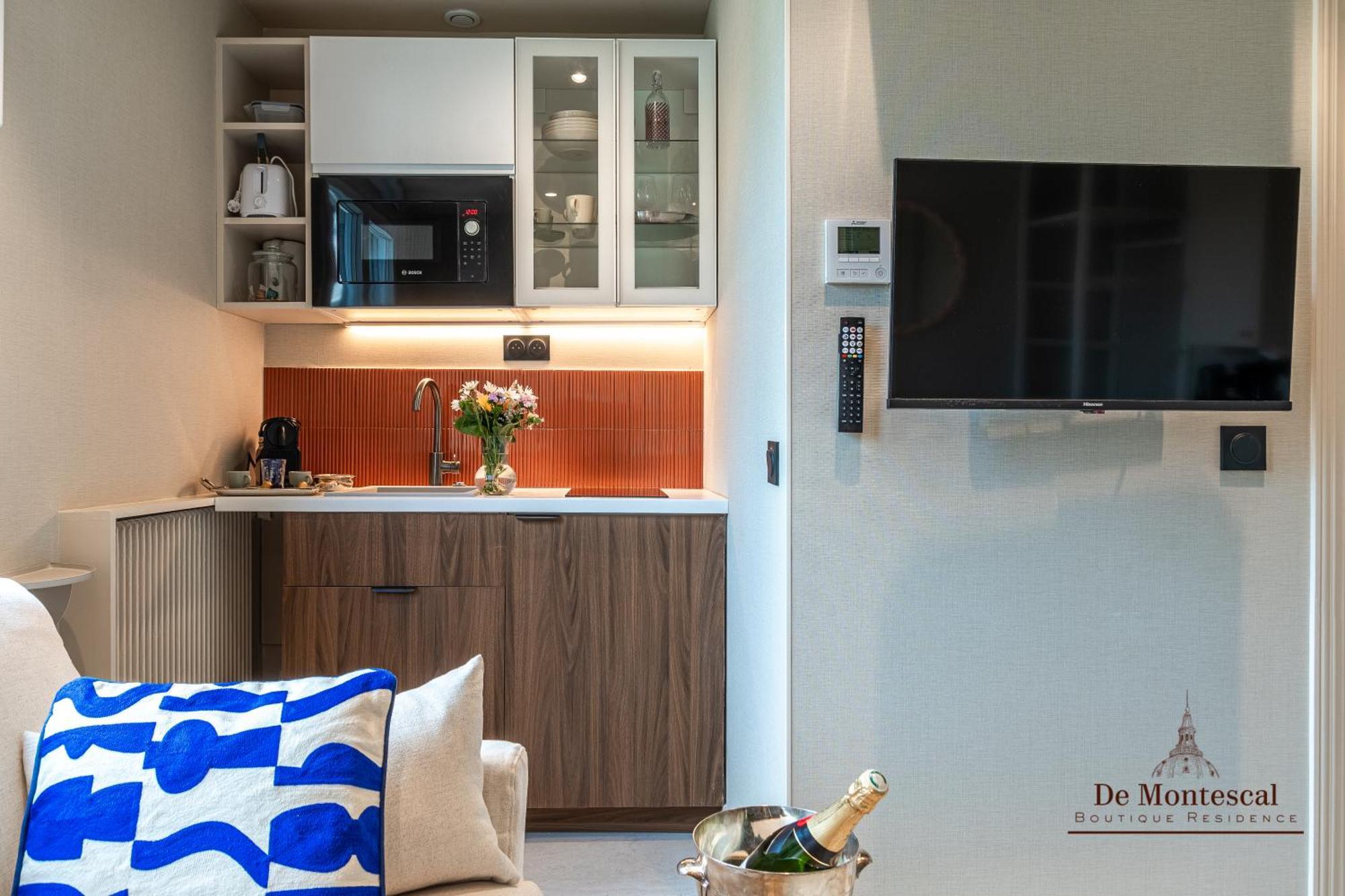Appartement De Montescal- Montparnasse With Ac 11 To 14m2 In A Prime Location Paris