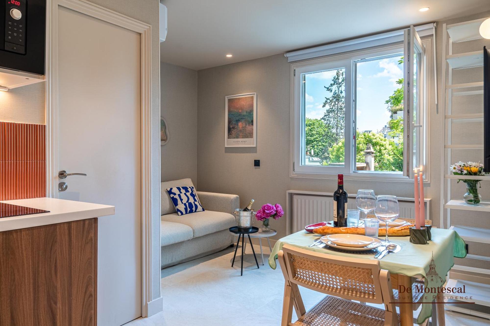 Appartement De Montescal- Montparnasse With Ac 11 To 14m2 In A Prime Location *