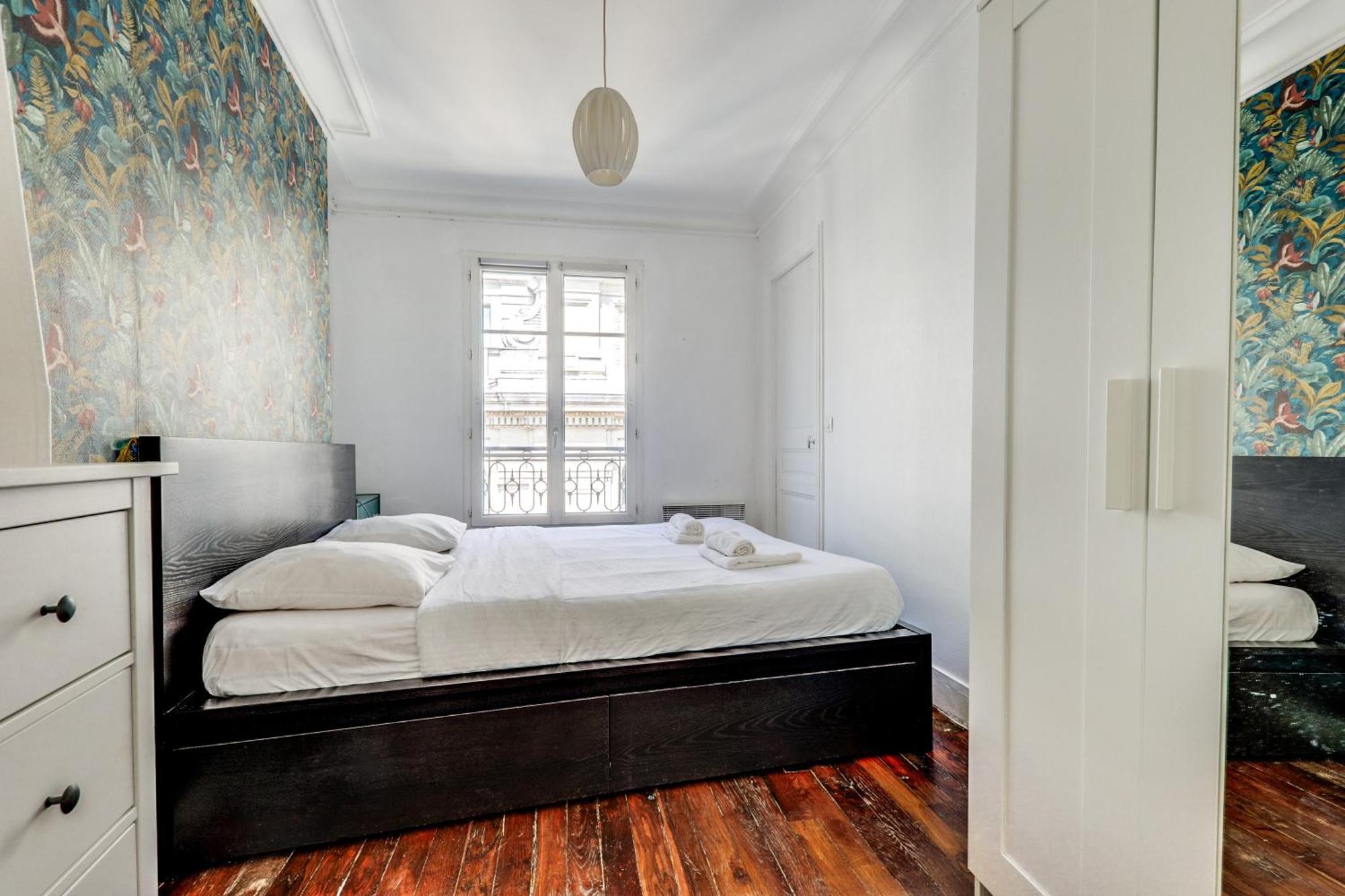 Montmartre Apartment Paris