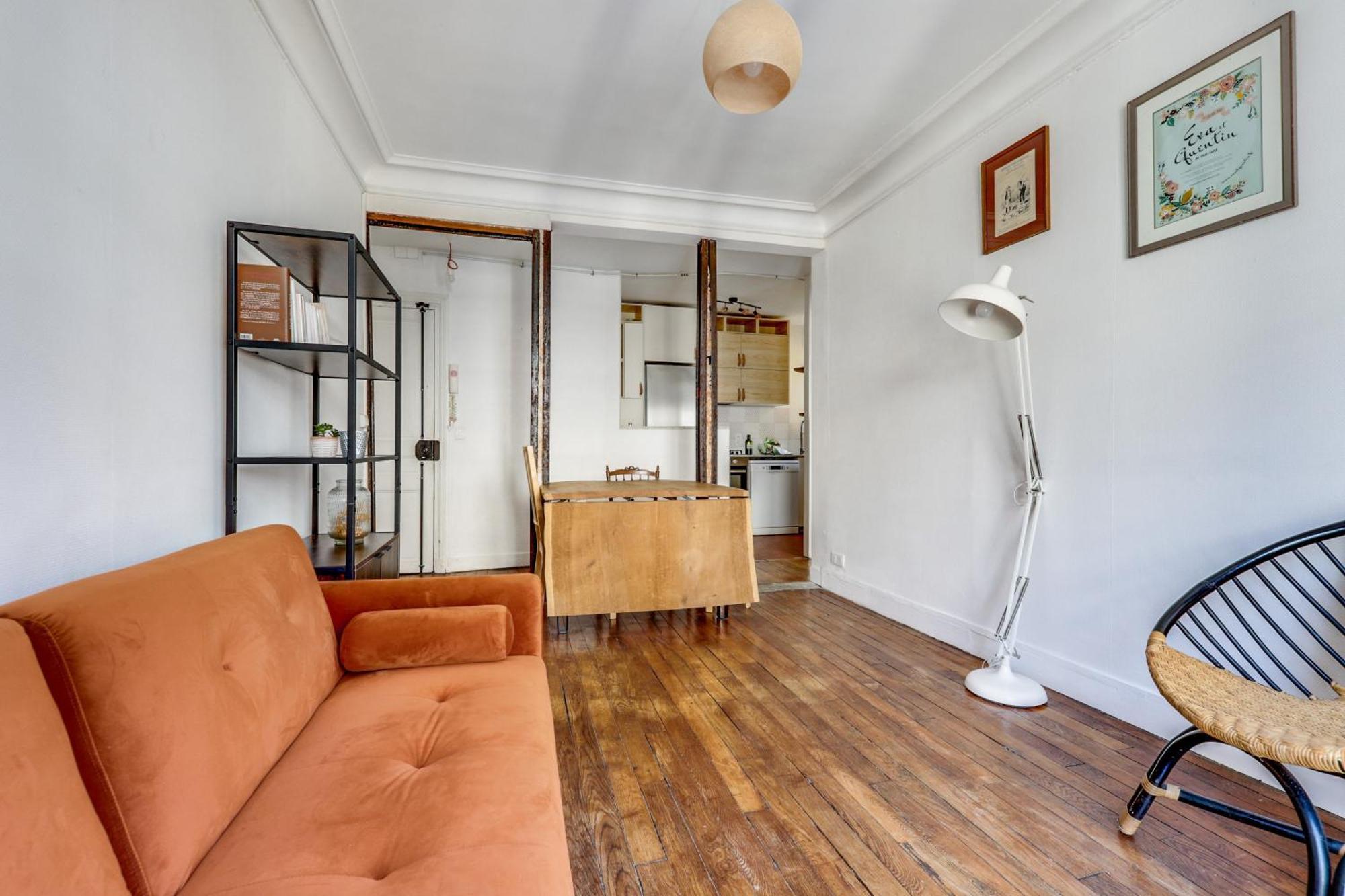 Montmartre Apartment Paris