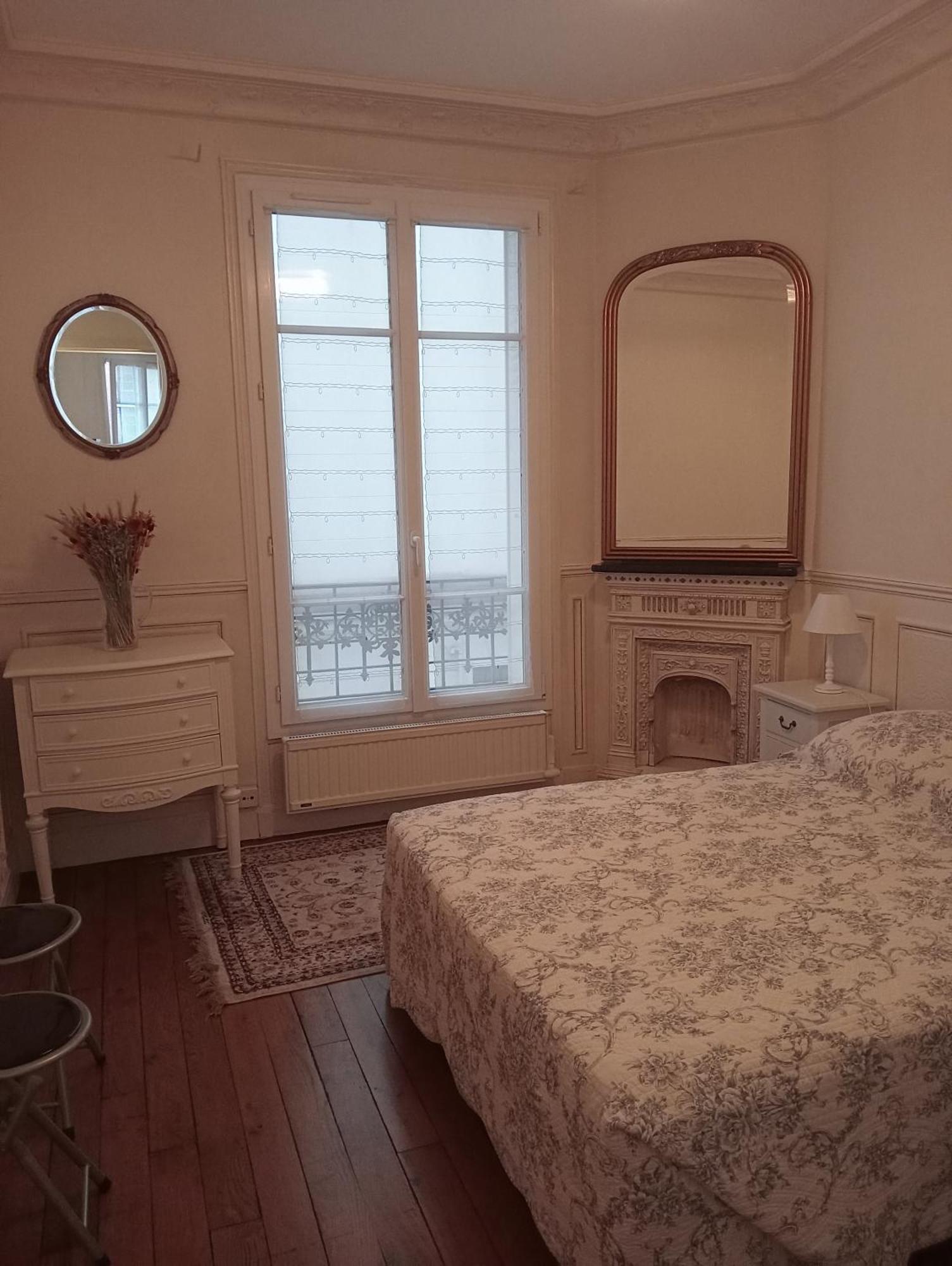 Crs Nation Appartement Paris