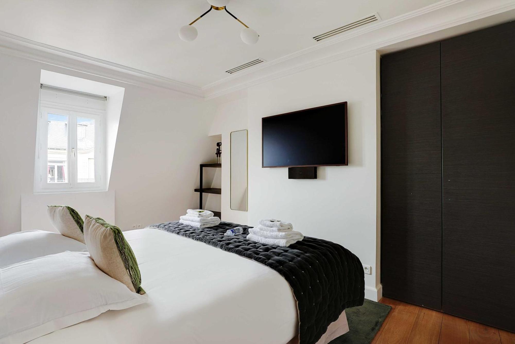 Sumptuous - 4ch-8p - Champs Elyseees Appartement