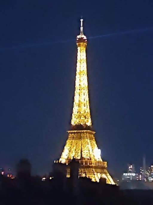 Charmant Studio Avec Vue Panoramique Sur La Tour Eiffel Paris