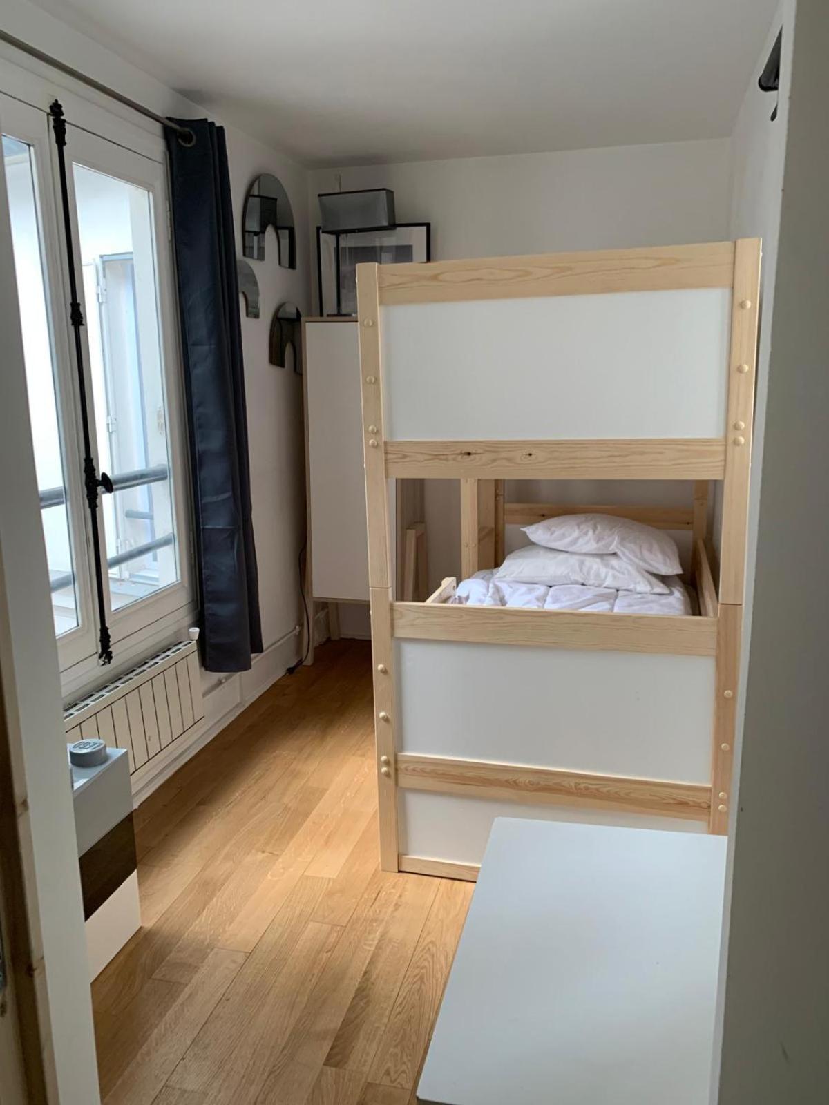 Charme De L'ancien, Refait A Neuf Appartement Paris