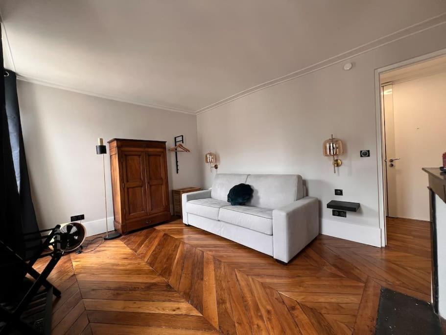 Studio Independant Jardin Du Luxembourg *