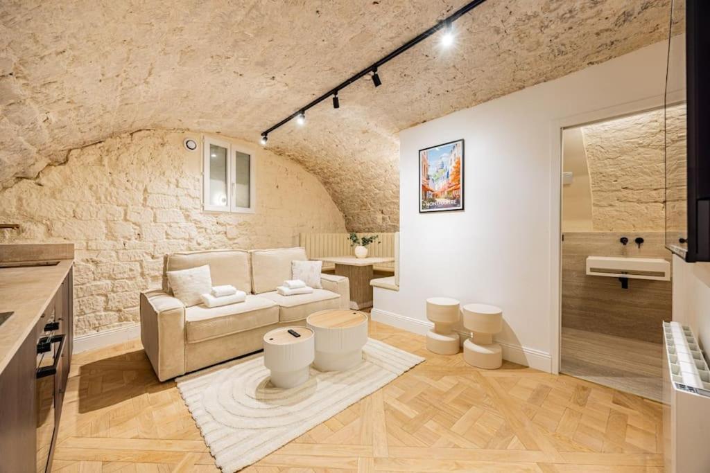 Townhouse Sacree Coeur Place Du Tertre Montmartre Appartement