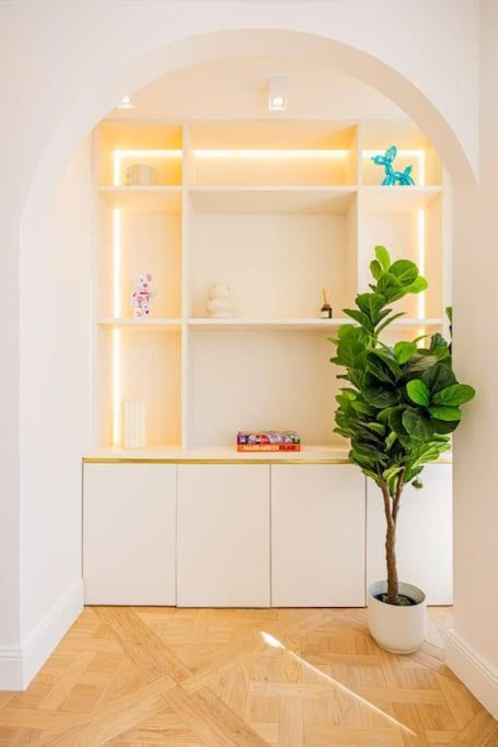 Townhouse Sacree Coeur Place Du Tertre Montmartre Appartement *