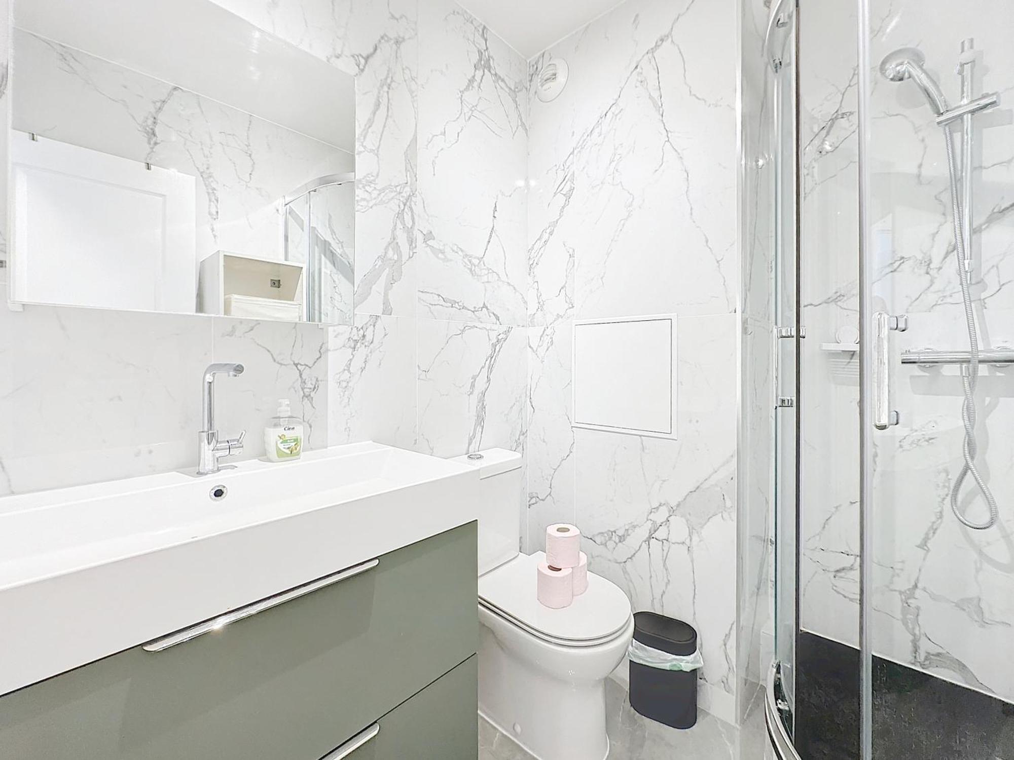 114 - Renove De Luxe Pour 4 Personnes Apartment