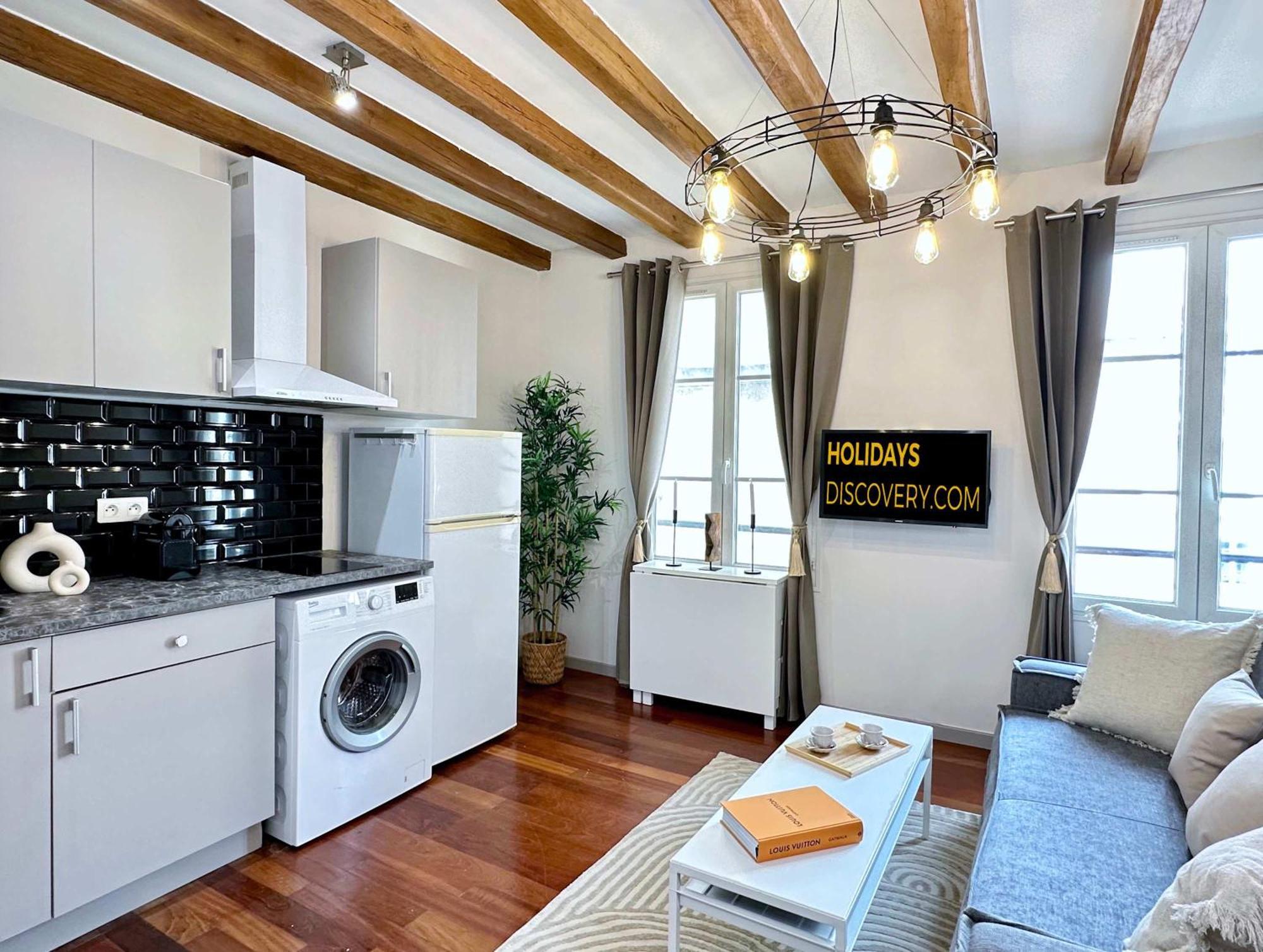 Appartement 1579 - Eiffel Tower Gem, Stylish & Unique