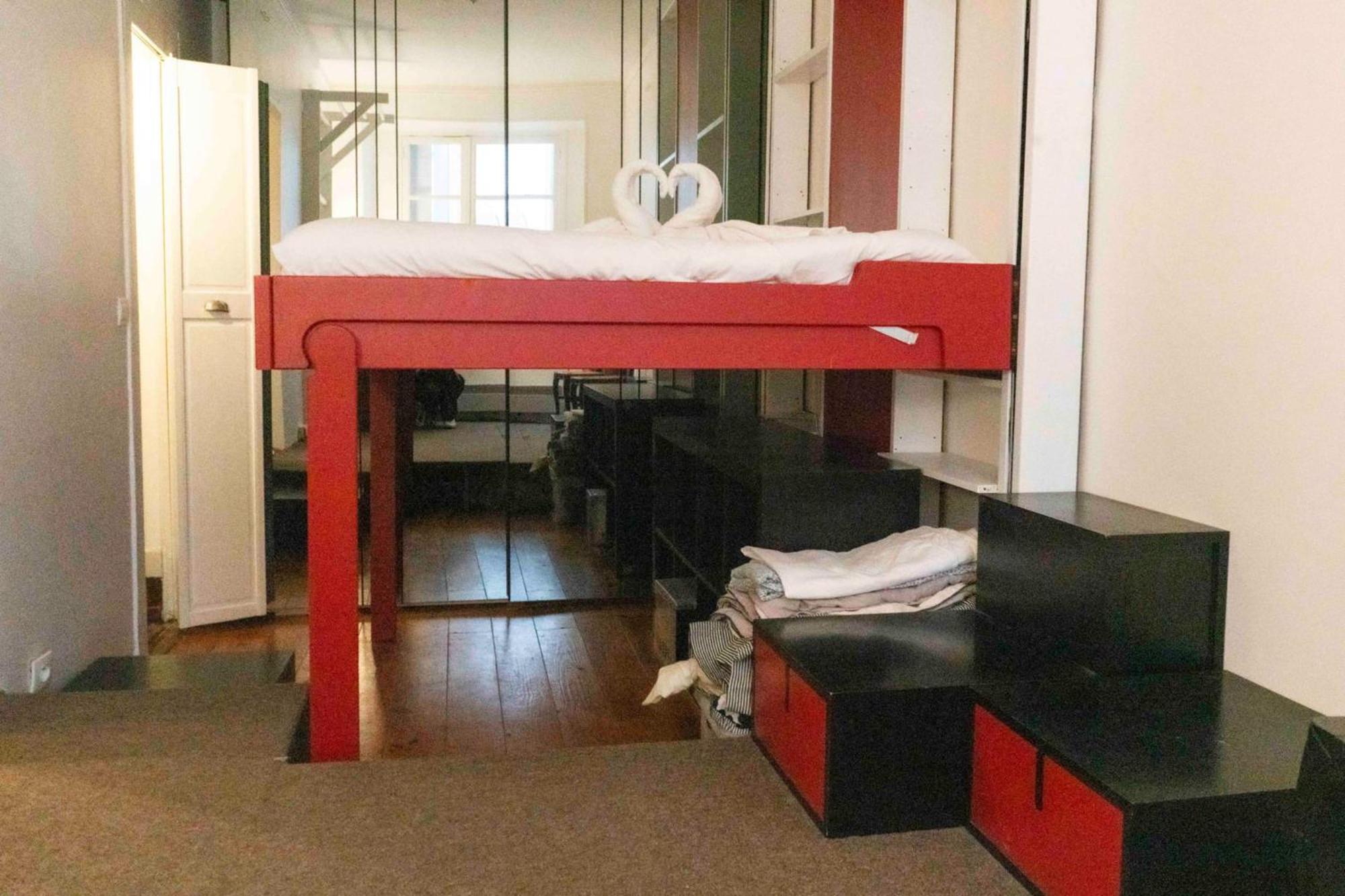 Comfortable With Beautiful Brightness Apartment *