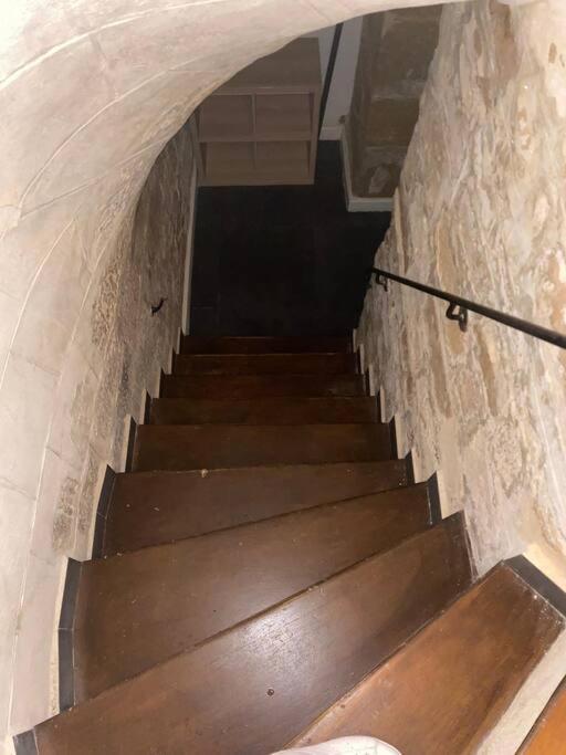 Apartment 2 Lyonnais *