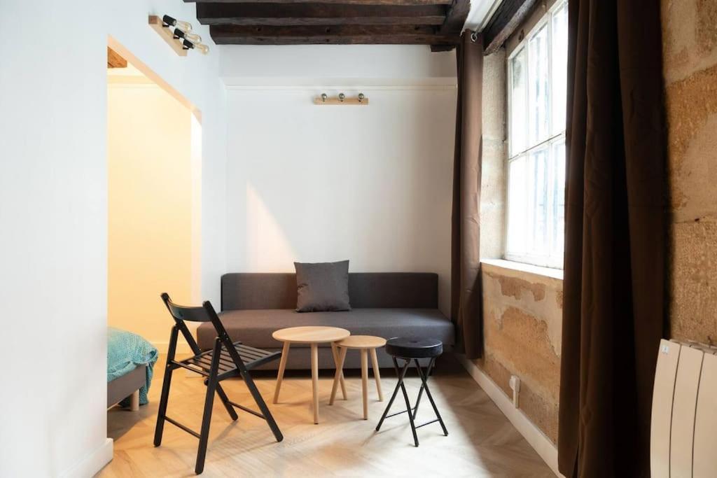 2 Lyonnais * Paris