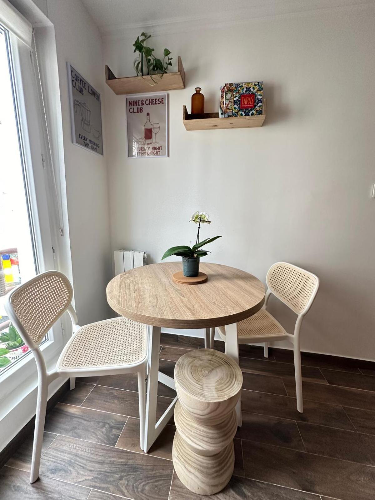 Modern Near Montmarte 2 Mins From Metro Chateau Rouge