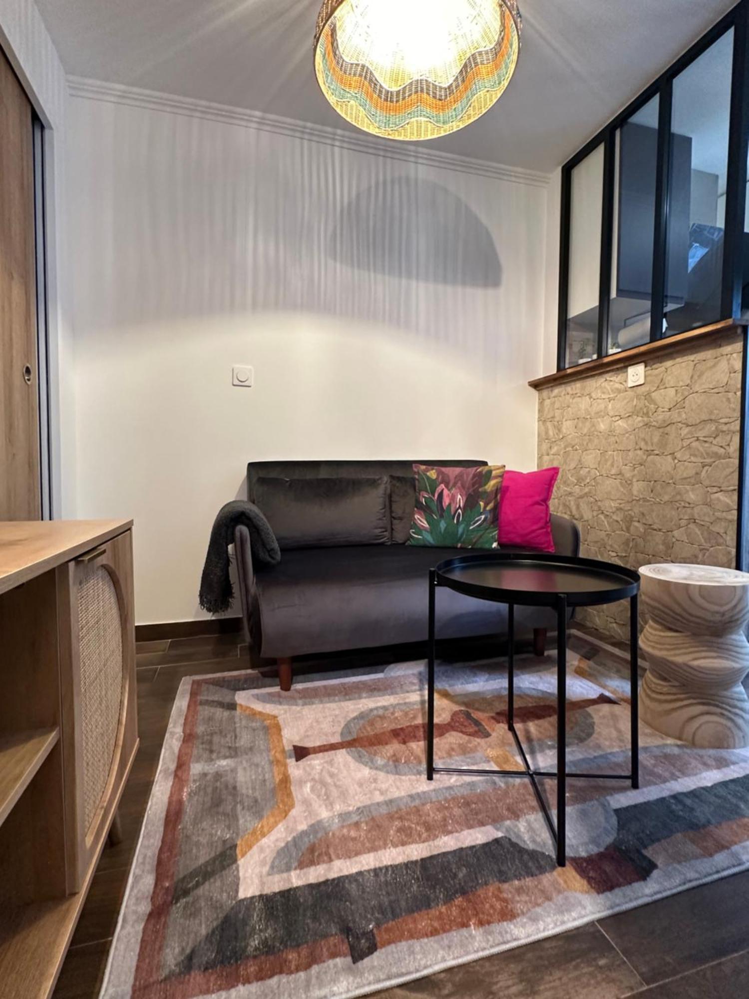 Modern Near Montmarte 2 Mins From Metro Chateau Rouge *