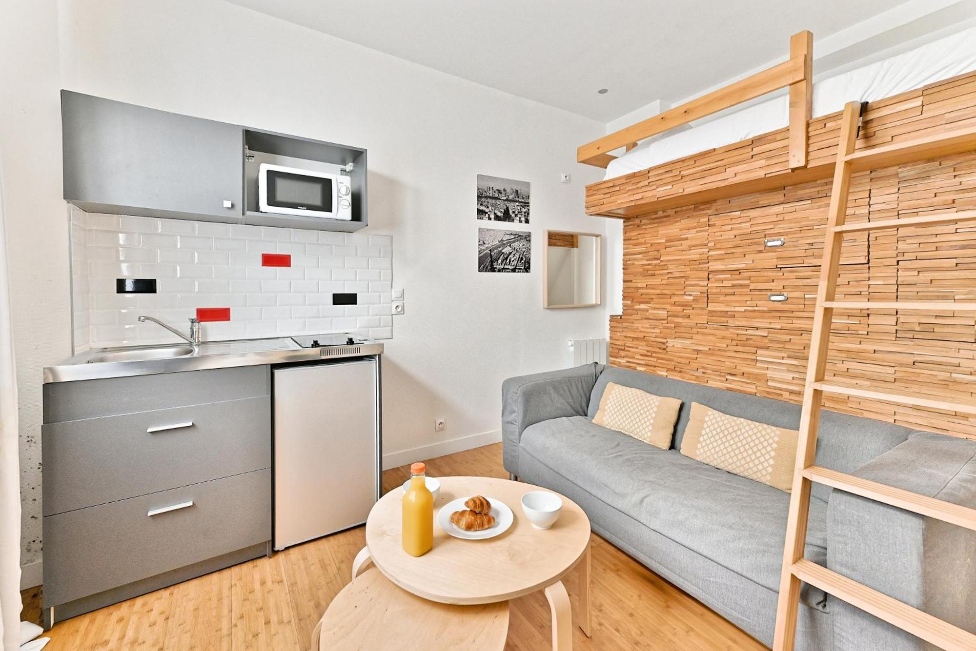 Boulevard Voltaire Apartment *