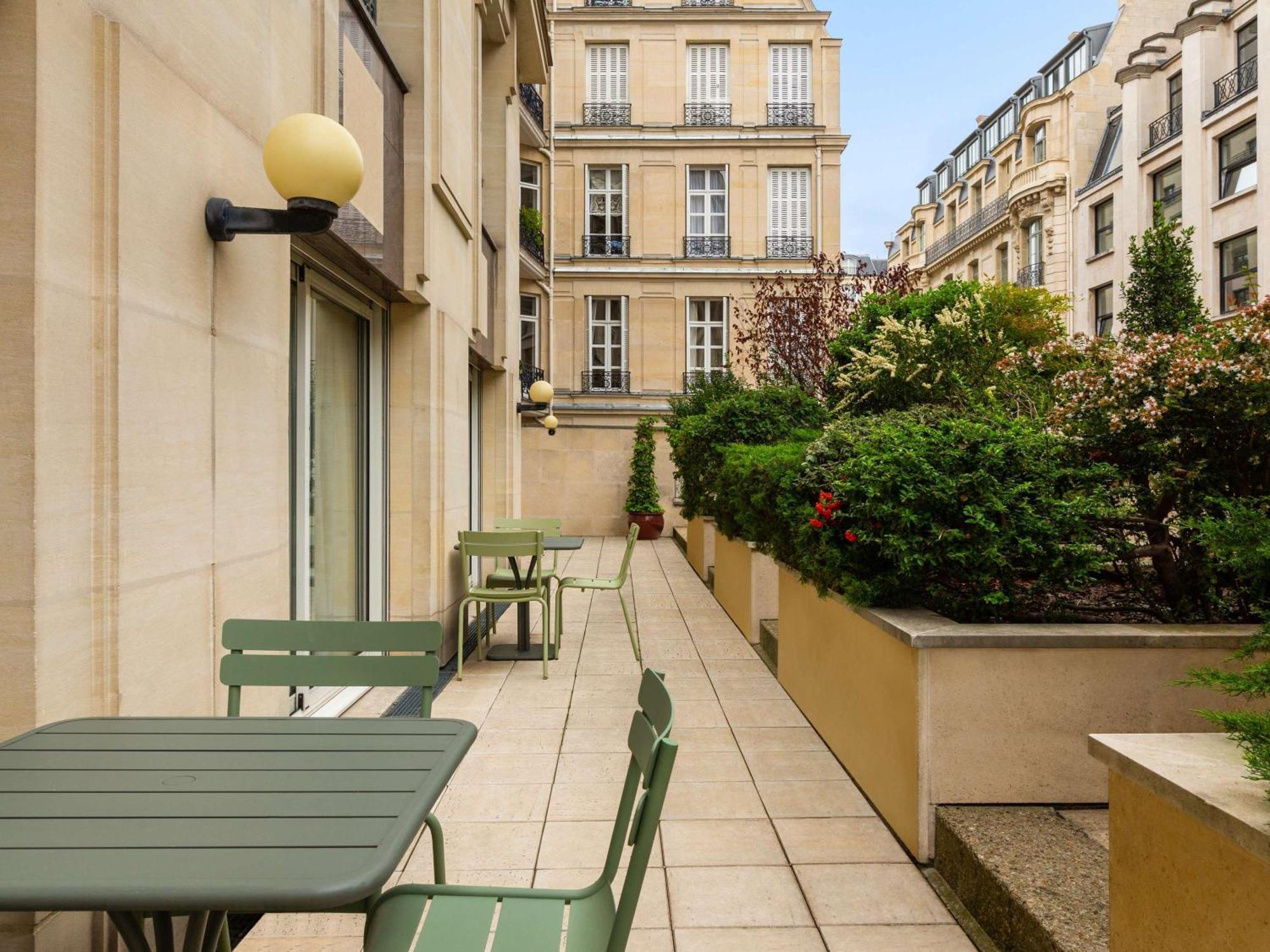 Appart hôtel Adagio Haussmann Champs Elysées 4*