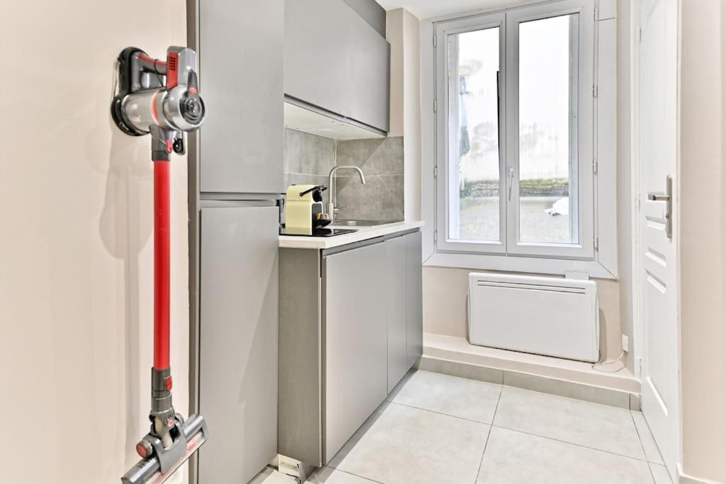 Appartement Studio Confortable Au Coeur Du Quartier Sentier *