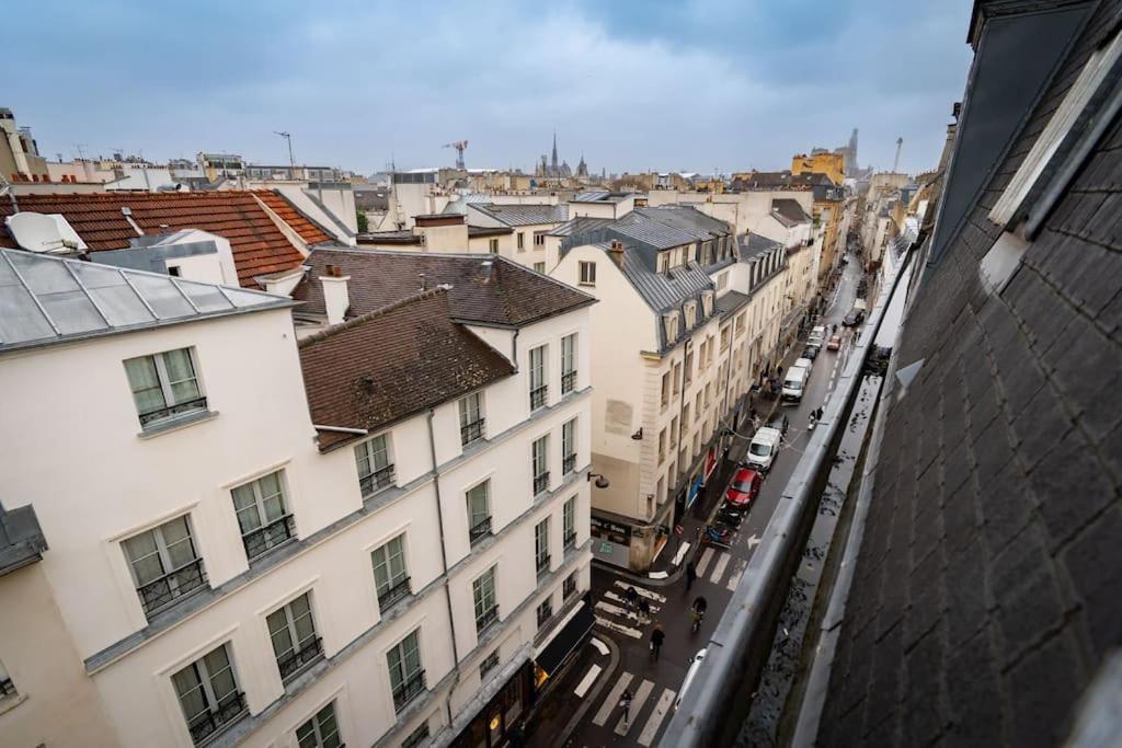 2 Pieces A Saint Germain * Paris