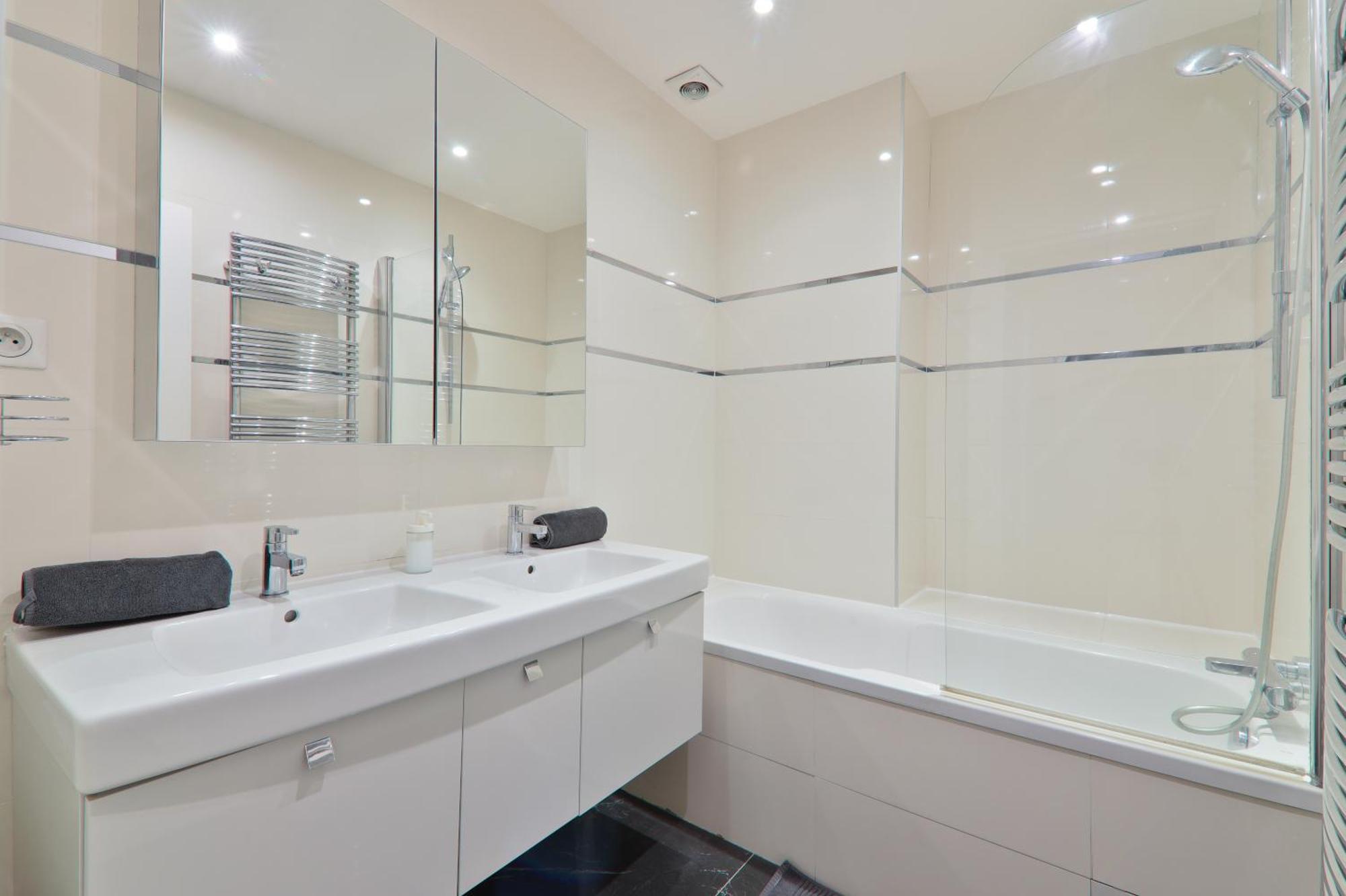 Apartment Quartier Palais Garnier Free Netflix Paris