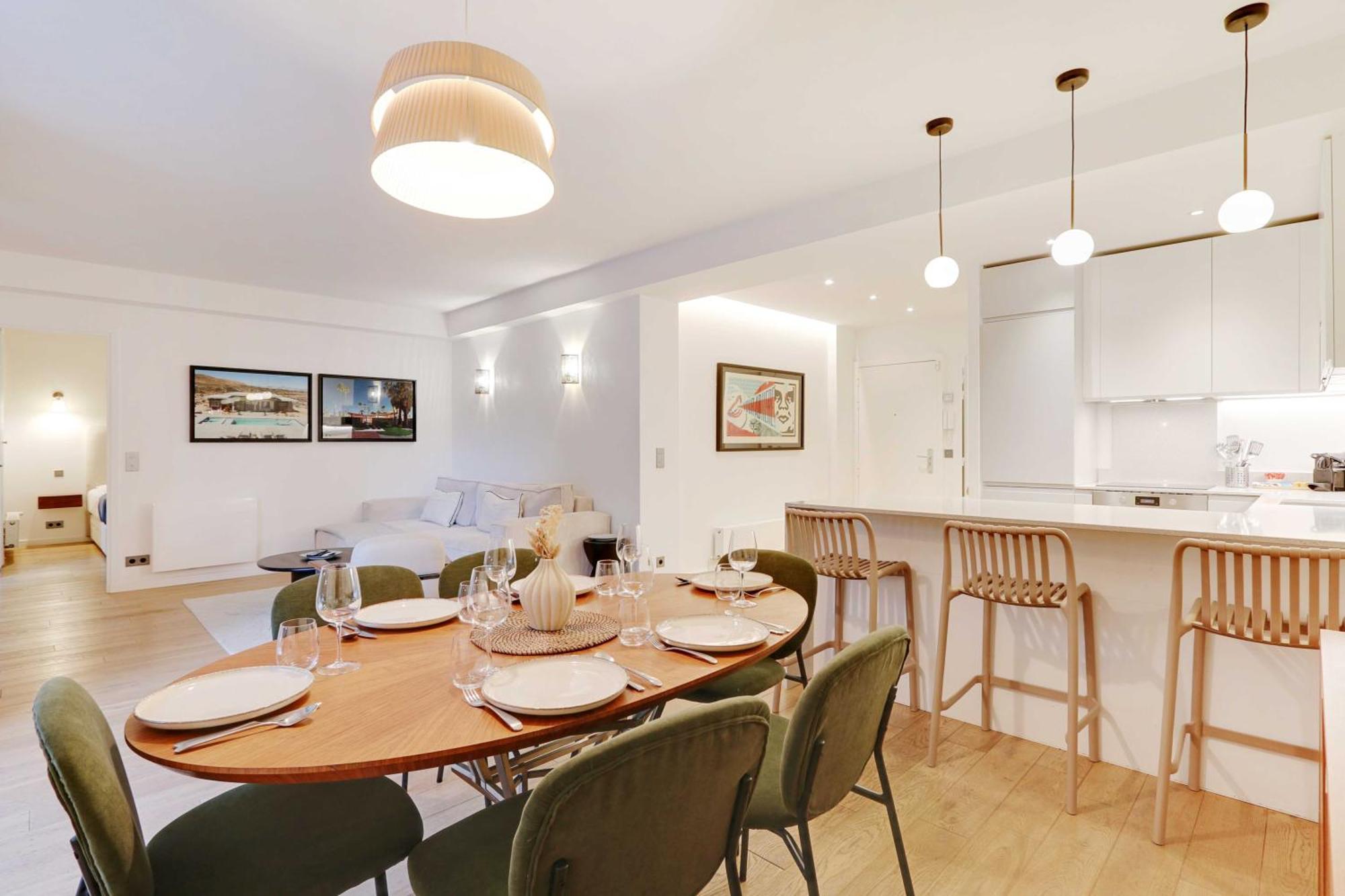 Appartement Passy - Eiffel Tower - Amazing 2br With Garden Paris