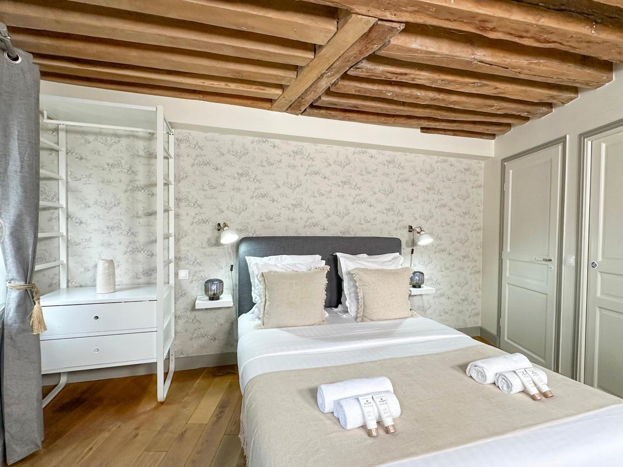 St Michel - Deluxe - Harpe Appartement