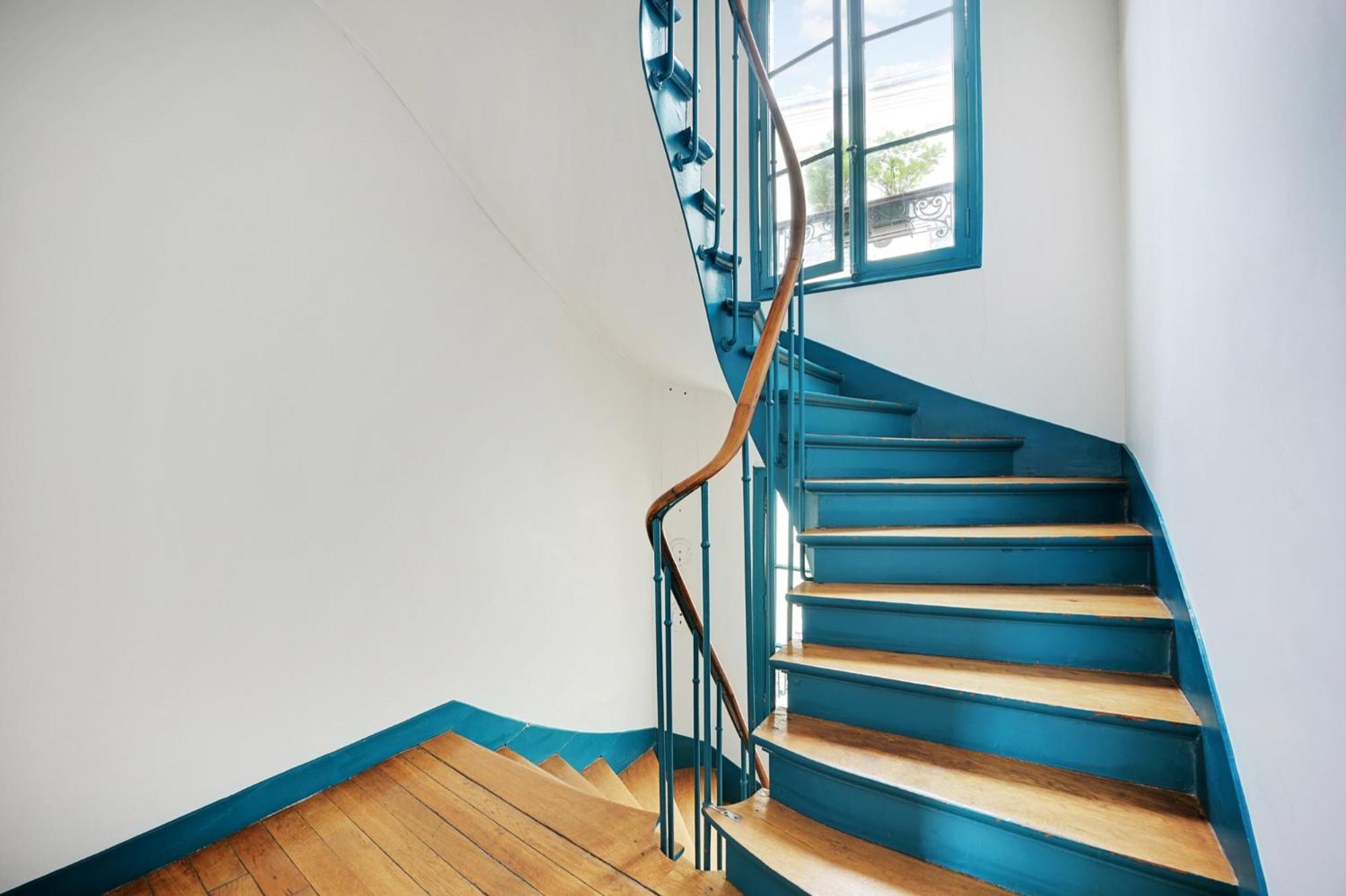 Apartment Fully Renovated In Montmartre Paris