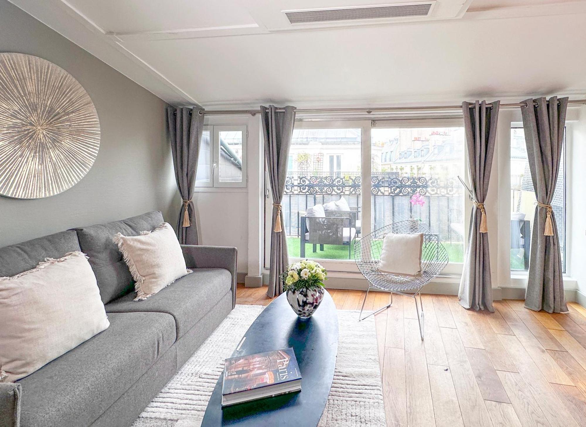 St Michel - Deluxe - Harpe Appartement