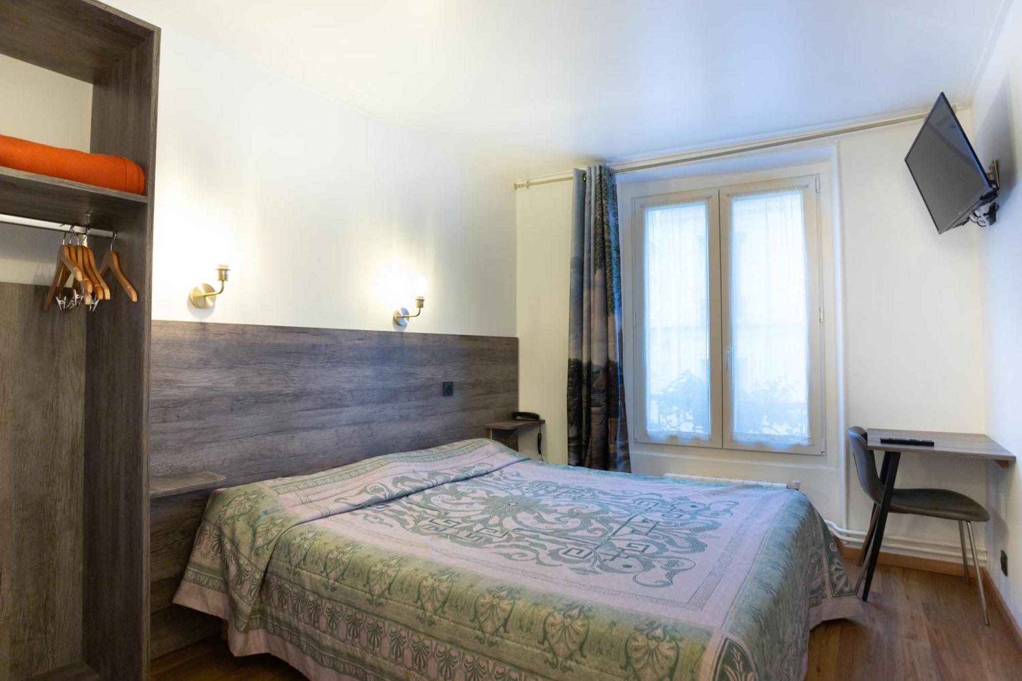 Leonard De Vinci I Hotel 2*