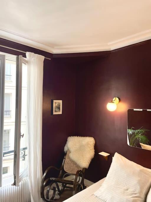 Parishome! Double Balcony, Art & Designer Touches Apartment Paris